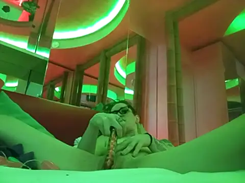 Snapshot of BestSexForYou chatting on March 2, 2026, 3:18 am BestSexForYou online show from March 2, 2026, 3:18 am