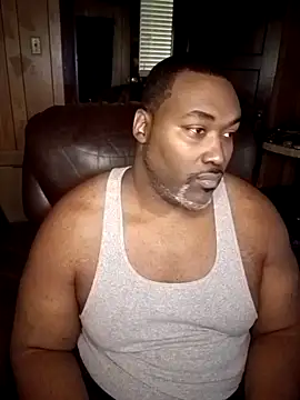 Snapshot of Mrbull67 chatting on October 4, 2025, 4:52 pm Mrbull67 online show from October 4, 2025, 4:52 pm