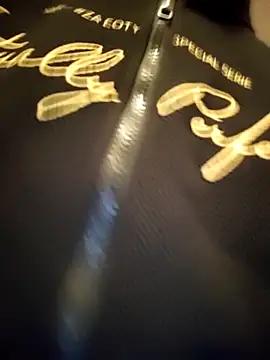 Snapshot of MrThomas31 chatting on March 25, 2026, 8:08 pm MrThomas31 online show from March 25, 2026, 8:08 pm