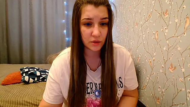 Snapshot of CherryZlata chatting on December 15, 2025, 9:04 am CherryZlata online show from December 15, 2025, 9:04 am