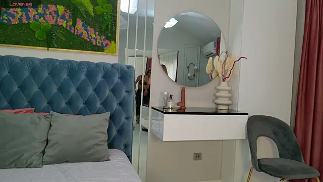 SiennaPierce online show from March 26, 2026, 12:14 pm