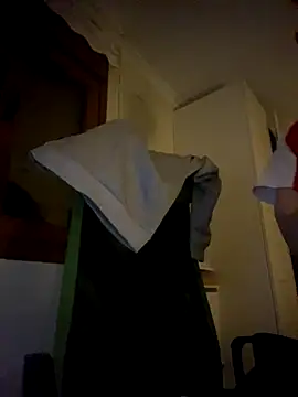 AngelJoven online show from September 24, 2025, 12:40 am