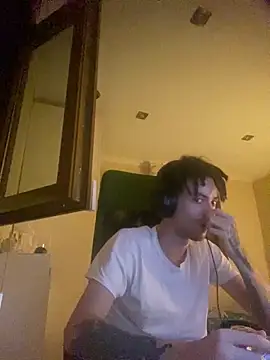 AngelJoven online show from September 15, 2025, 11:49 pm