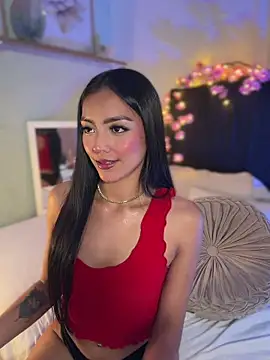 Snapshot of im-isabella chatting on May 15, 2026, 11:03 pm im-isabella online show from May 15, 2026, 11:03 pm