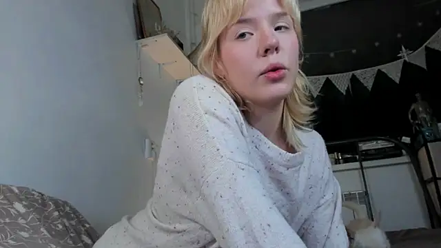  CuteAsFuck  online show from November 30, 2025, 2:07 pm