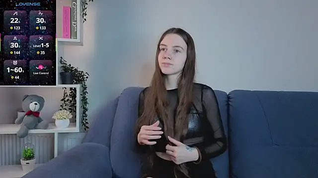 LucettaAdy online show from April 18, 2026, 7:18 pm