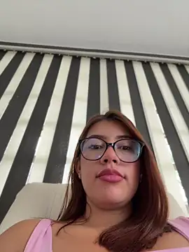 sara calderon online show from April 15, 2026, 1:37 pm