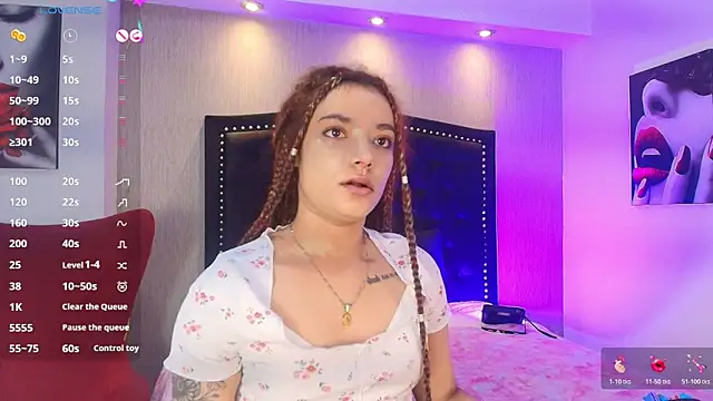 Snapshot of Dancer-Myluu chatting on November 7, 2025, 9:52 pm Dancer-Myluu online show from November 7, 2025, 9:52 pm