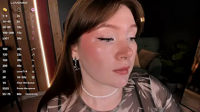 Ash Hasmy online show from October 8, 2025, 12:07 pm