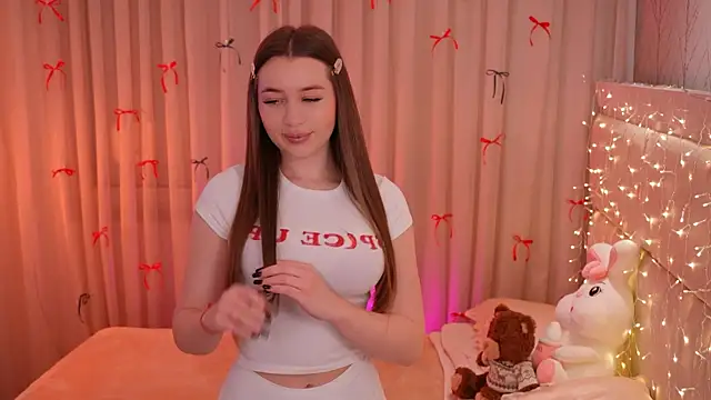 LiaGotti online show from December 16, 2025, 7:40 pm