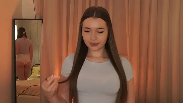 LiaGotti online show from October 20, 2025, 8:09 pm