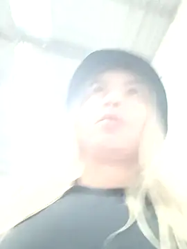 Belinda-Naughty online show from November 23, 2025, 9:03 pm