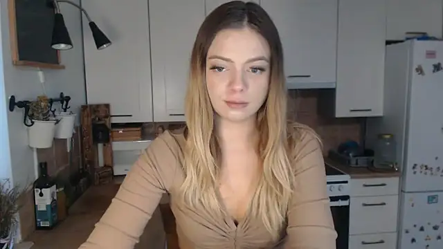 BuffyxLUST online show from September 30, 2025, 7:03 am
