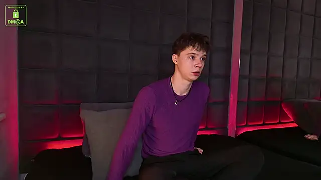 Snapshot of AnthonyHall chatting on December 2, 2025, 3:14 pm AnthonyHall online show from December 2, 2025, 3:14 pm