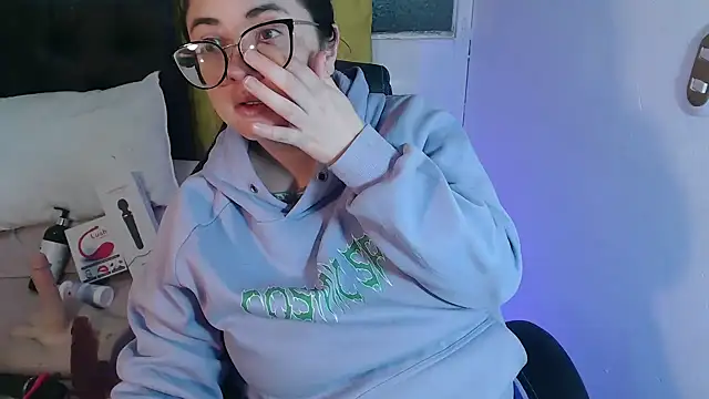 Snapshot of KrystalAdams chatting on February 14, 2026, 1:11 pm KrystalAdams online show from February 14, 2026, 1:11 pm