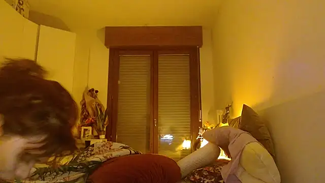 refem9 online show from November 10, 2025, 5:29 pm