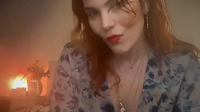 Snapshot of refem9 chatting on April 20, 2026, 5:25 pm refem9 online show from April 20, 2026, 5:25 pm