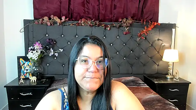 sofia sorceress5 online show from November 3, 2025, 12:16 am