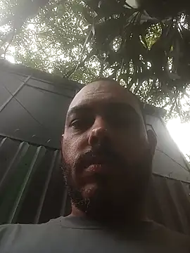 jfgustavo001 online show from March 19, 2026, 3:56 pm