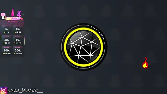 Luna blackk online show from November 13, 2025, 9:08 pm