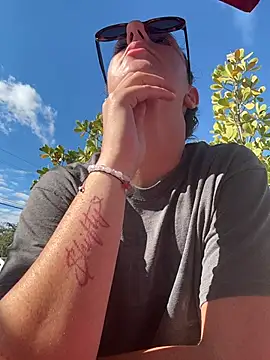 sweetsirenn online show from February 26, 2026, 2:50 pm