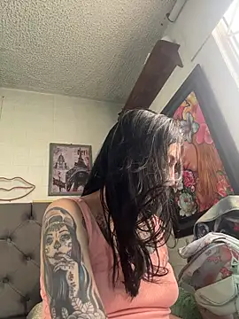 SALOME KORLAND online show from October 18, 2025, 7:16 pm