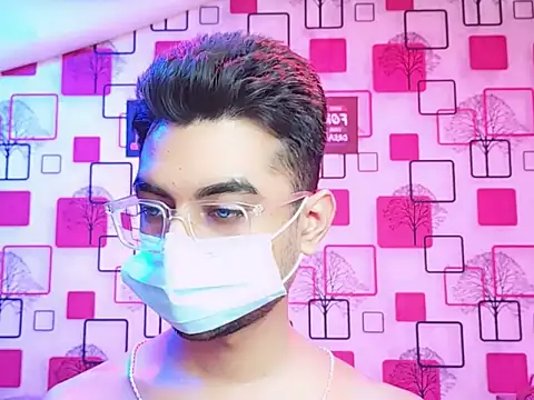 ChiseledCharm online show from November 5, 2025, 7:06 pm