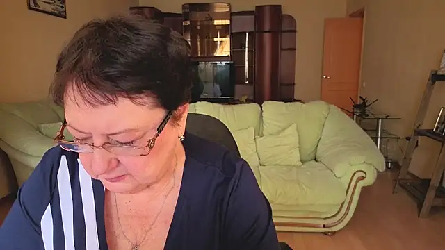 Snapshot of Margo_Moll chatting on February 19, 2026, 12:13 pm Margo Moll online show from February 19, 2026, 12:13 pm