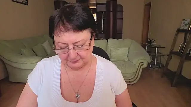 Snapshot of Margo_Moll chatting on March 1, 2026, 9:20 am Margo Moll online show from March 1, 2026, 9:20 am