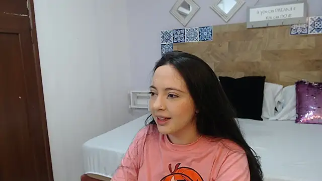 ScarletLevis online show from September 20, 2025, 9:58 am