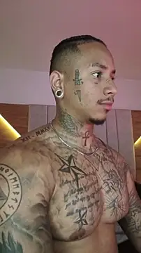 David tatto1 online show from December 2, 2025, 2:01 am