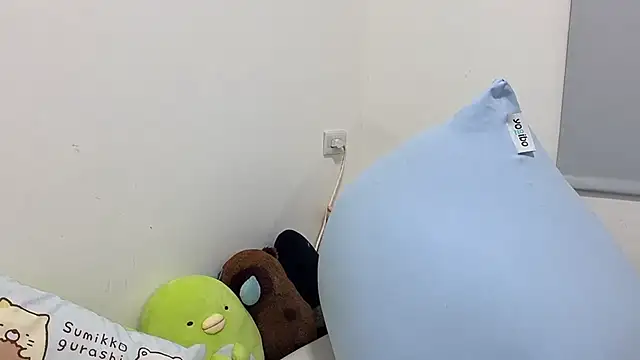 LHeart online show from April 11, 2026, 3:16 pm