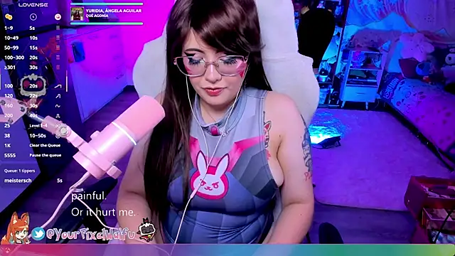 Snapshot of AlyssaRomanova chatting on September 29, 2025, 2:29 am AlyssaRomanova online show from September 29, 2025, 2:29 am