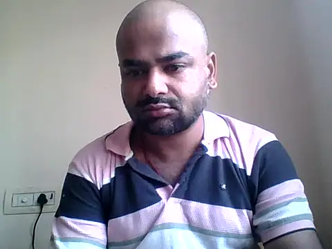 sree4143 online show from October 23, 2025, 6:12 am