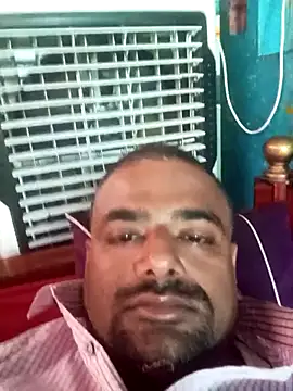 sree4143 online show from November 18, 2025, 4:05 am