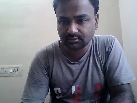 sree4143 online show from October 11, 2025, 10:27 am