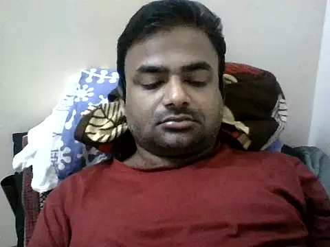 sree4143 online show from October 8, 2025, 5:24 pm