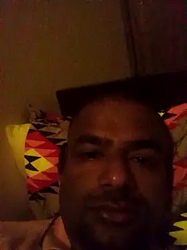 sree4143 online show from November 13, 2025, 9:51 pm