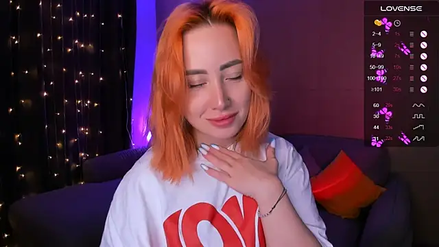 deboramoore online show from April 19, 2026, 1:50 am