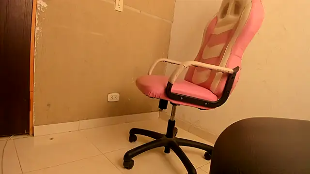 Andre lezcano online show from September 11, 2025, 7:14 pm