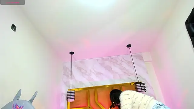 Luciifeer  online show from February 2, 2026, 7:13 pm