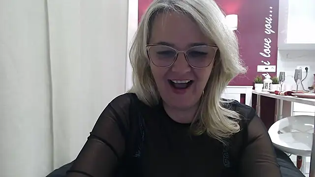 EleanoraDream online show from March 8, 2026, 12:49 am