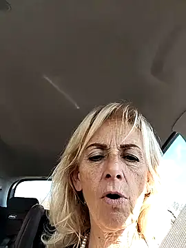 clarabell4 online show from March 24, 2026, 8:58 am