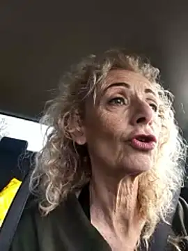 clarabell4 online show from March 9, 2026, 7:34 am