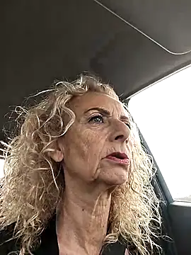 clarabell4 online show from April 8, 2026, 6:26 am