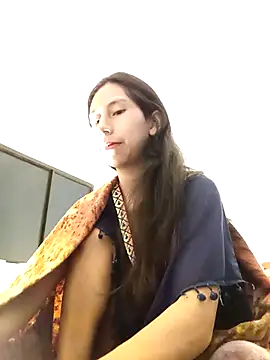  MoonLipson  online show from November 24, 2025, 4:01 am