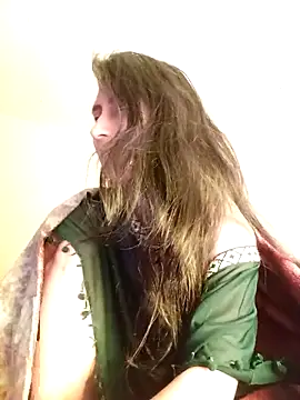  MoonLipson  online show from October 14, 2025, 2:34 am