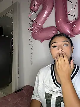 Snapshot of nicolexxaleja chatting on June 27, 2026, 3:12 am nicolexxaleja online show from June 27, 2026, 3:12 am
