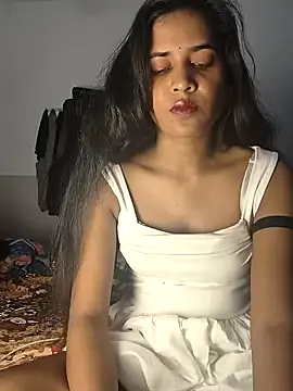 Snapshot of cute_radhikaa chatting on September 14, 2025, 7:14 pm cute radhikaa online show from September 14, 2025, 7:14 pm