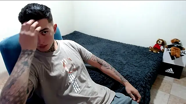 santii ss online show from October 25, 2025, 4:29 pm